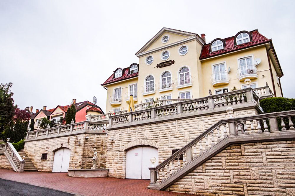 فندق فيلا كوردا